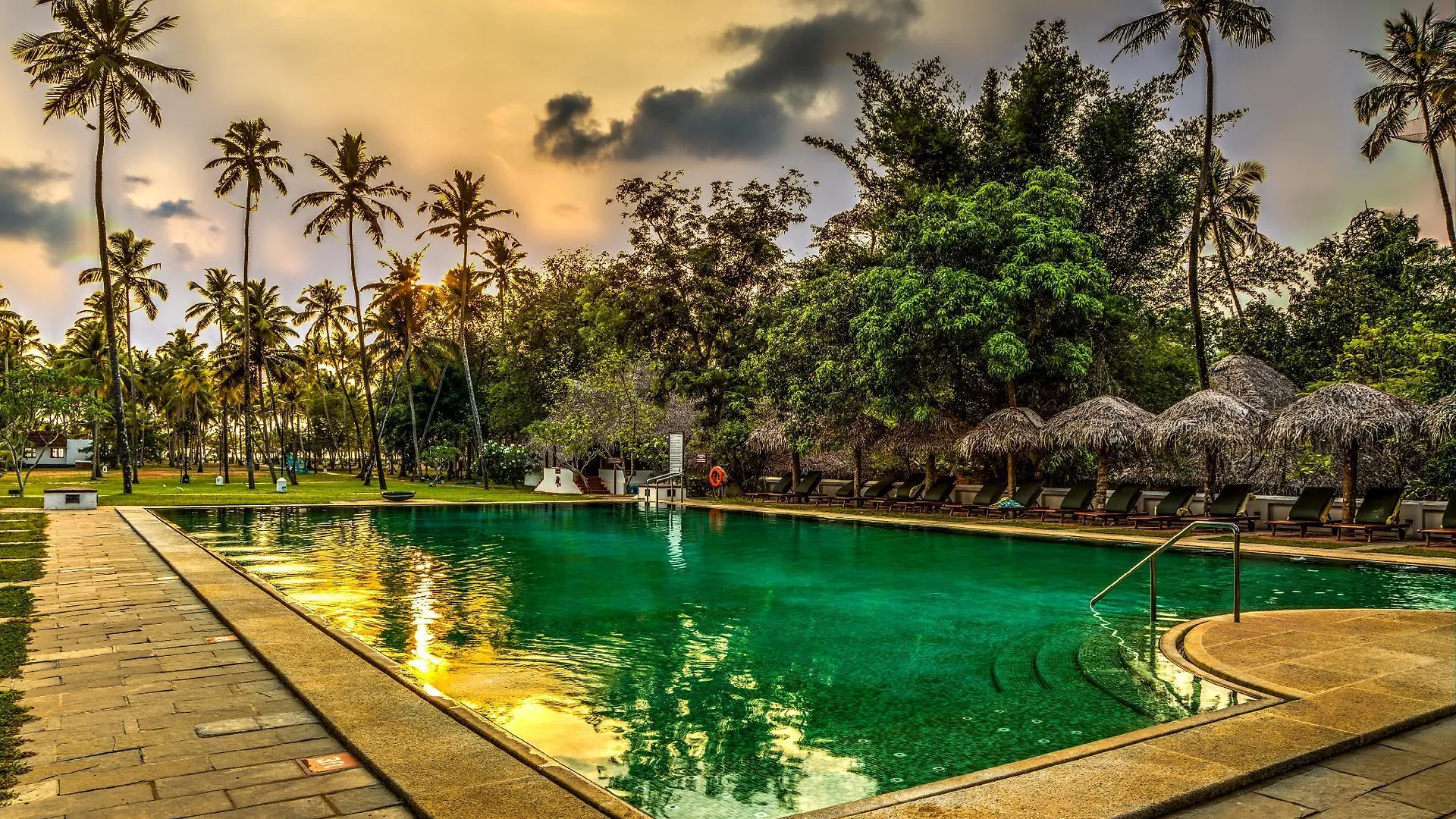 Marari Beach Resort Alleppey - A Cgh Earth Experience Mararikulam
